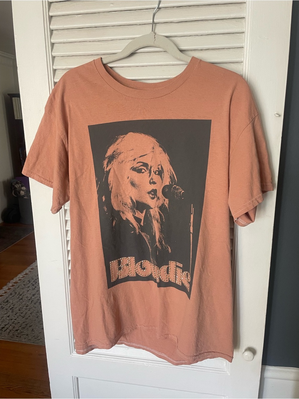 Blondie Graphic Tee - Dusty Rose Short Sleeve